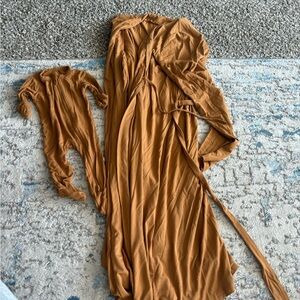 Mommy and me kyte baby robe and newborn sleeper